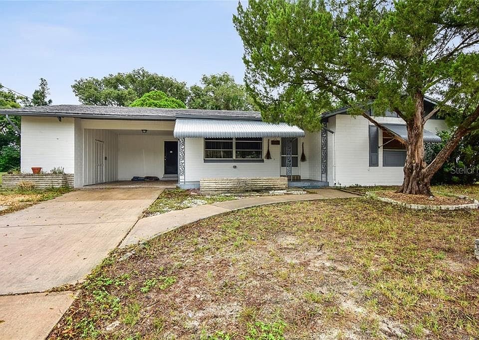 1st image of 2375 Poinsettia Dr