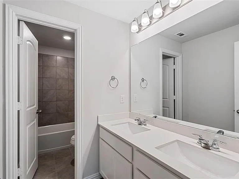 5117 Unity Dr — Photo 11