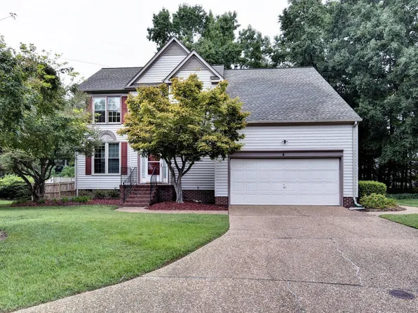 104 Glenkinchiey Ct, Yorktown, VA 23693
