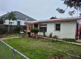 864 E Evening Glow Ave, Reedley, CA 93654