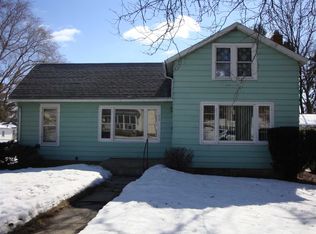 408 W Perry St, Belvidere, IL 61008