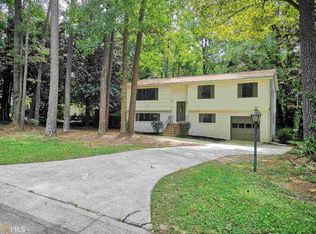 2319 Lago Dr, Jonesboro, GA 30236