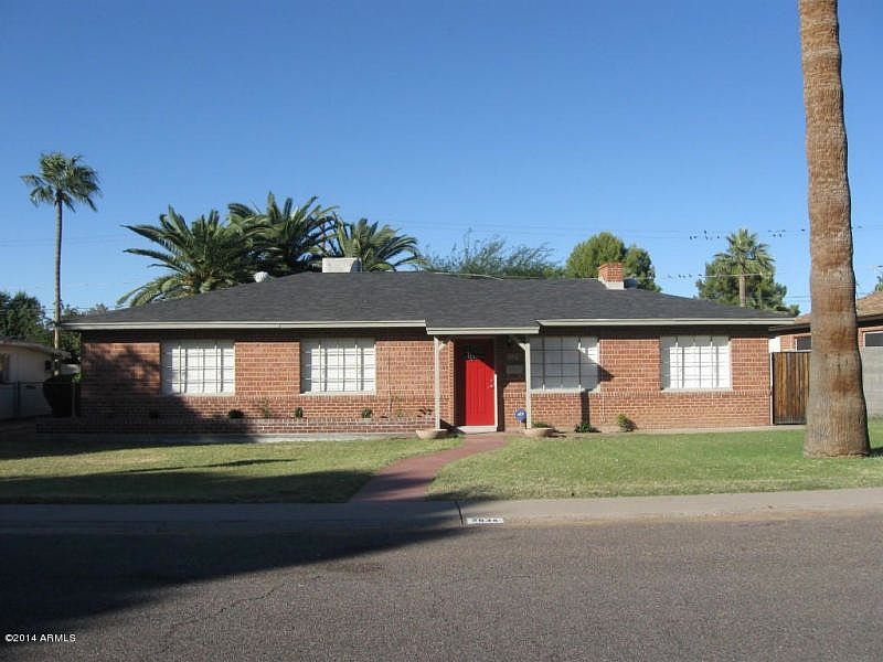1st image of 2534 E Glenrosa Ave