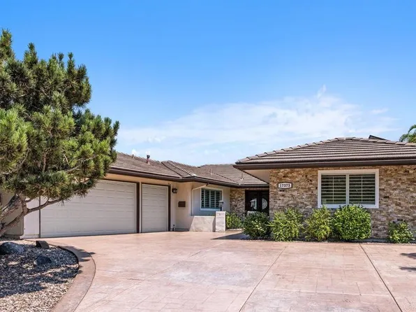 17373 Graciosa Ct, San Diego, CA 92128