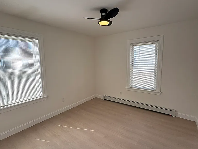105 Beacon Ave #1 — Photo 18