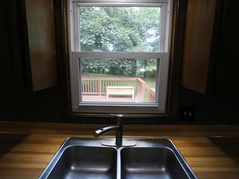 6734 S 73rd Ave — Photo 27