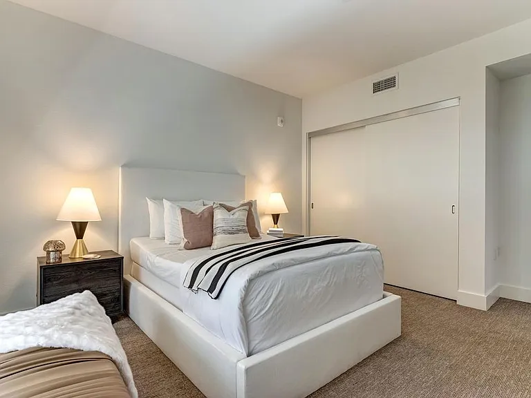 1330 Federal Ave #205 — Photo 15