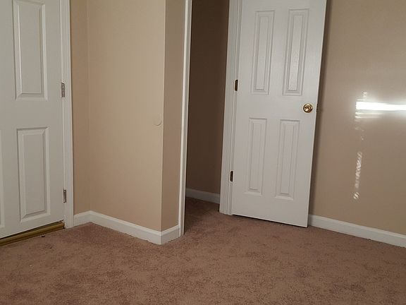 5th image of 2289 Elderberry Dr
