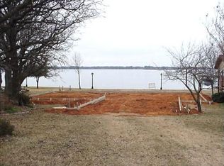 120 Peninsula Crossing Dr, Kemp, TX 75143