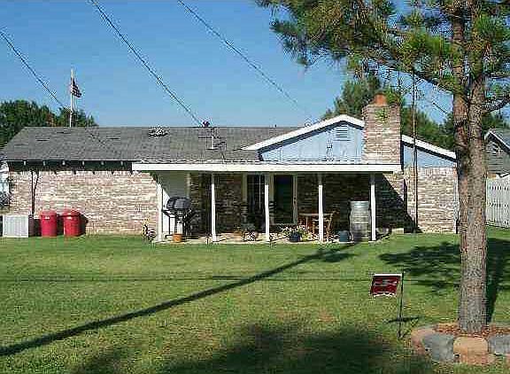 2nd image of 1021 Meadowbrook Ln