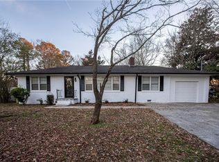 660 Dozier Dr, Marietta, GA 30066