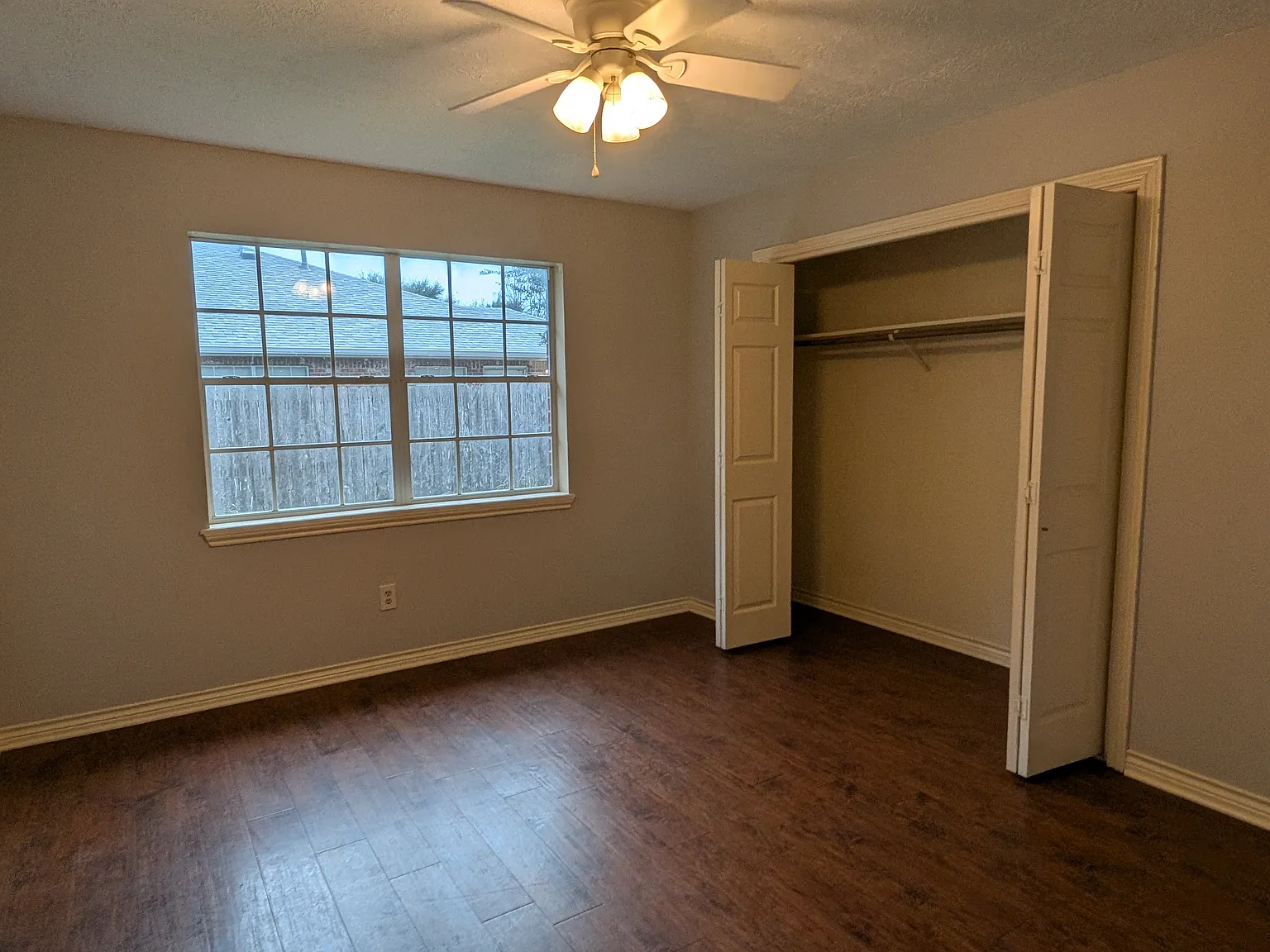 1 bed, 1350 sqft, $475 — Photo 1