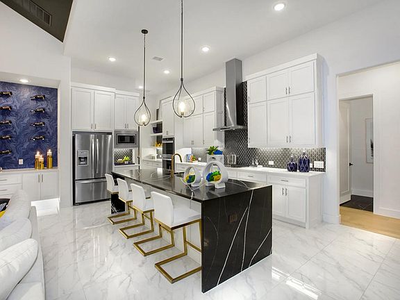 The Lauren II Kitchen