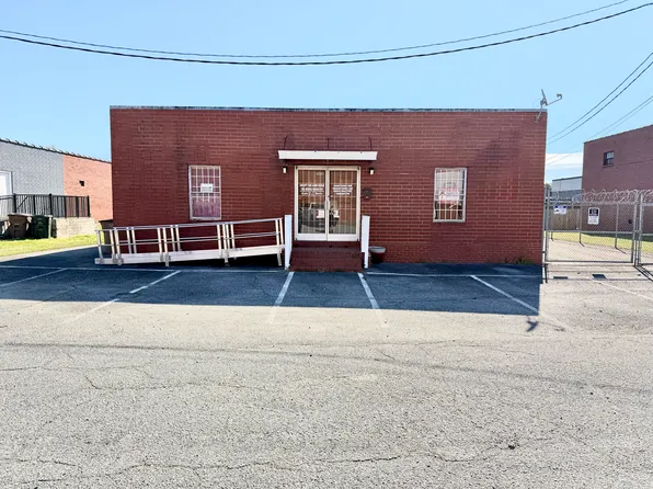 1012 N Raleigh St, Greensboro, NC 27405
