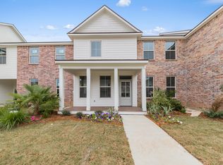 222 Harbor Bend Blvd, Lafayette, LA 70508