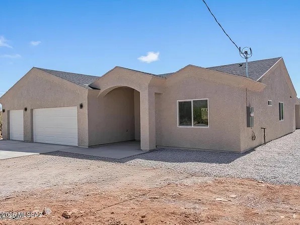 1844 Burns Ct, Rio Rico, AZ 85648