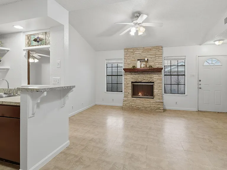 12416 Deer Falls Dr #B — Photo 8