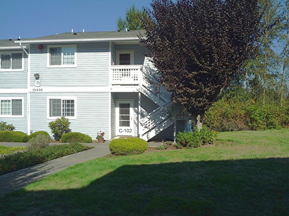 1st image of 12434 SE 272nd Pl