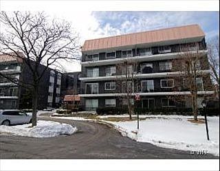 5th image of 9530 Lamon Ave APT 103