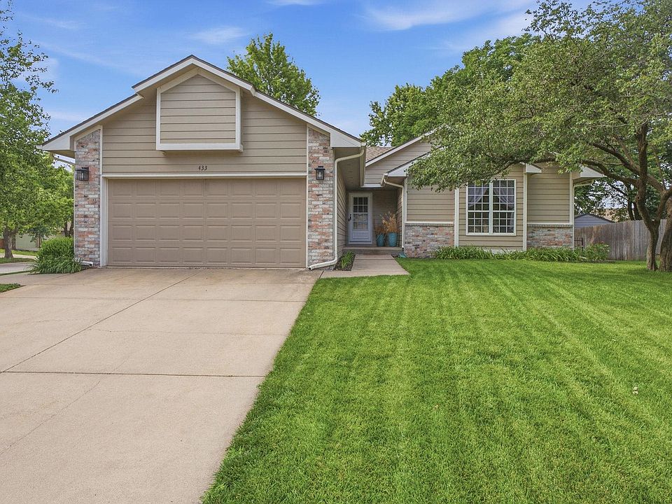 1st image of 433 S Firefly Ct