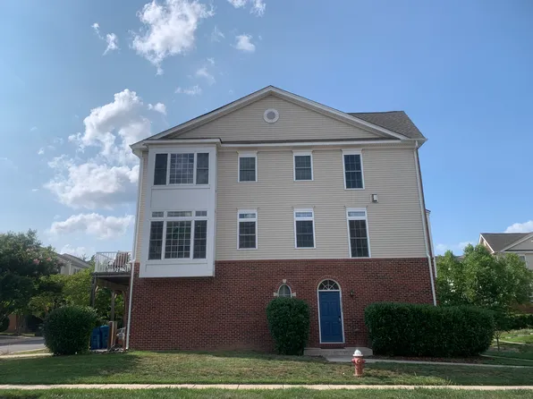 25128 Neptune Ter, Chantilly, VA 20152