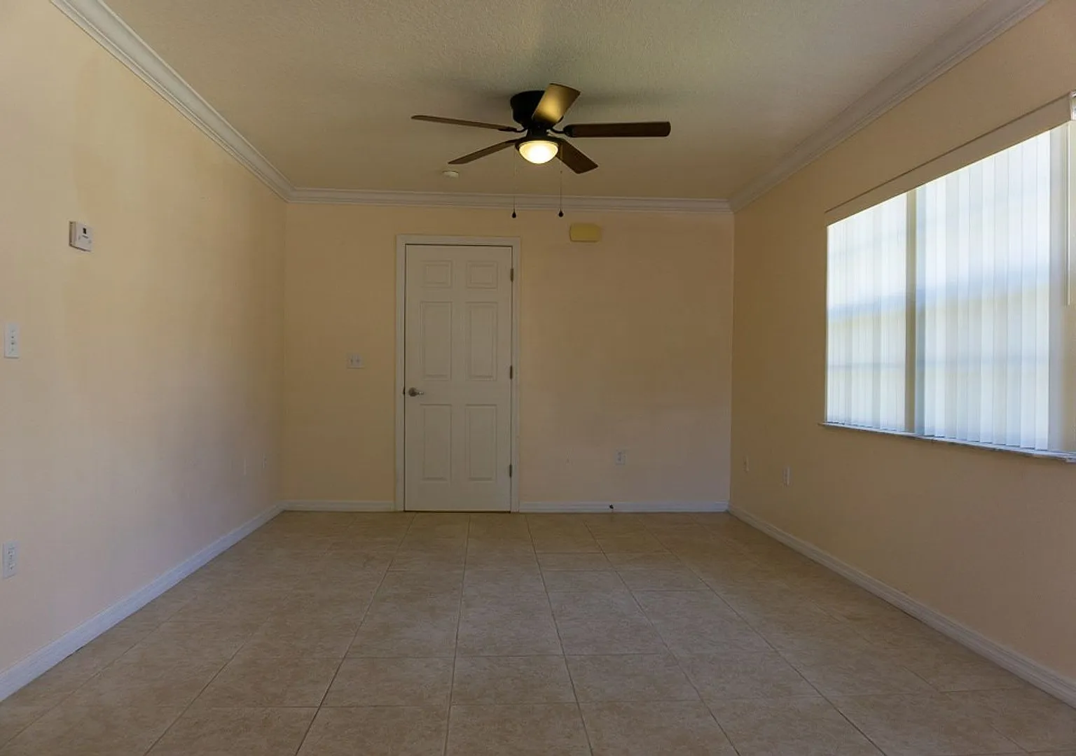1 bed 1 bath Lockout unit available for Rent in Davenport — Photo 3