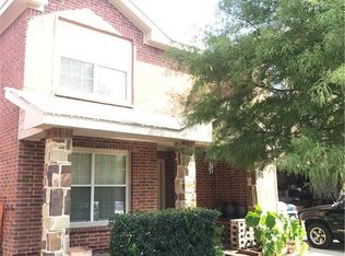 2305 Saffron Ln, Arlington, TX 76010