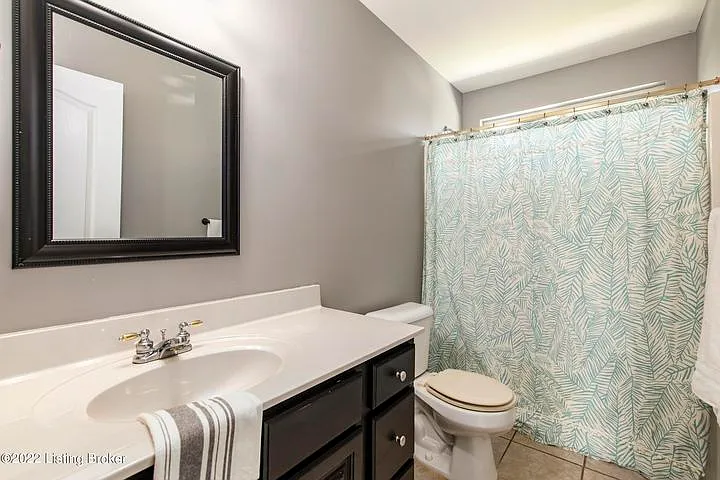5212 Charlbury Ct — Photo 10