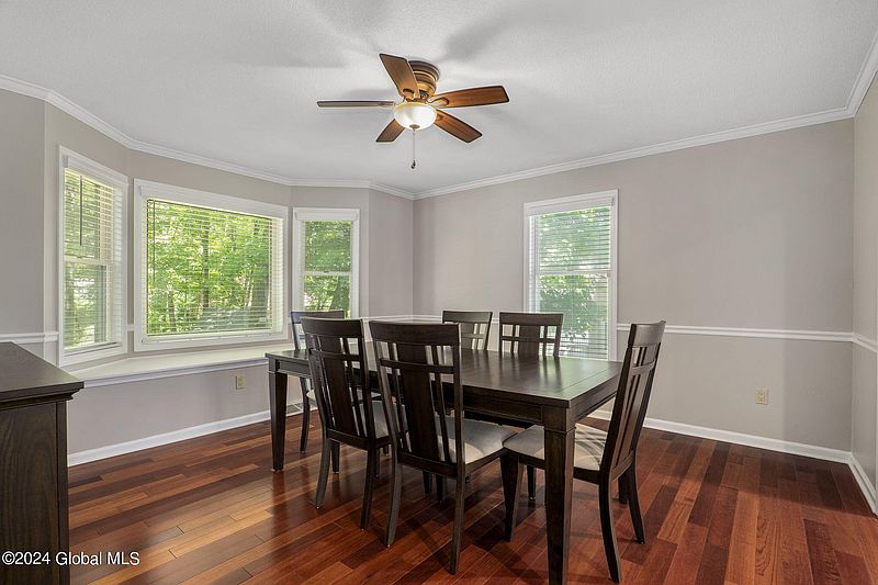 5th image of 22 Orchard Park Drive