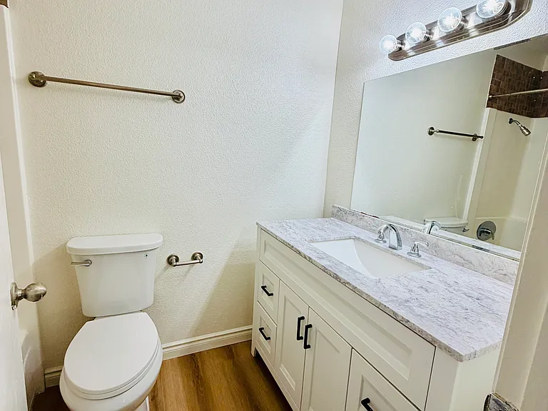 17075 W Bernardo Dr #101 — Photo 19