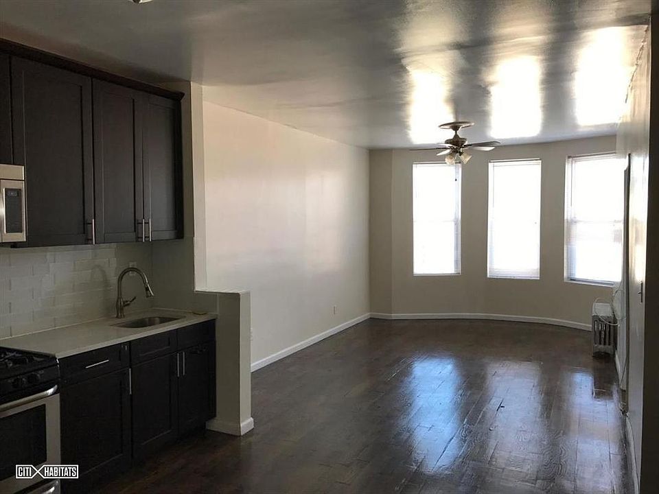 1st image of 1572 Eastern Pkwy #3