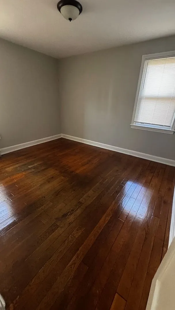 317 Anacostia Rd Se — Photo 4