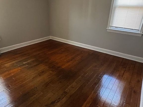 4th image of 317 Anacostia Rd SE APT 2