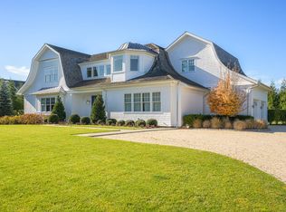 94 Rosko Ln, Southampton, NY 11968