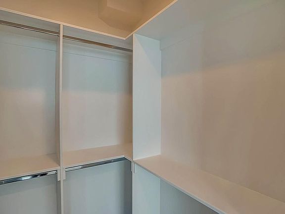 2nd image of 6015 Woodman Ave #203