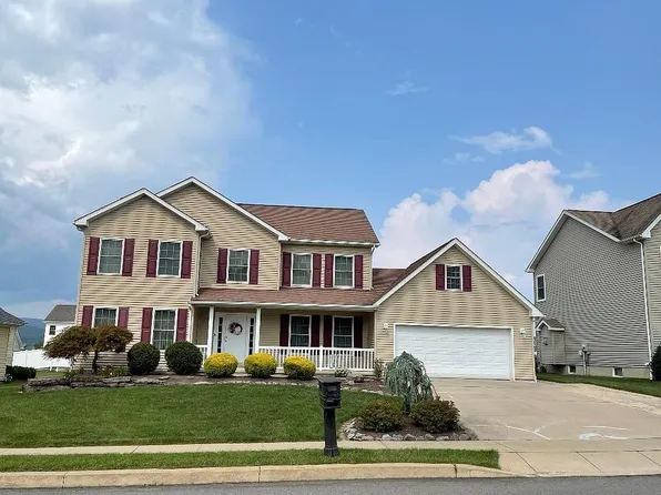 102 Kimberly Dr, Duryea, PA 18642