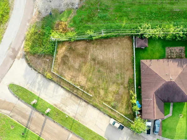 0 Bradford Way Dr, Houston, TX 77075