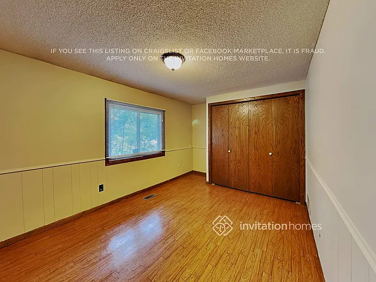6171 Kerry Ln NE — Photo 10
