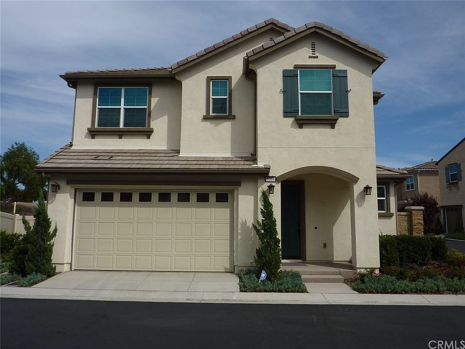 1st image of 5204 Arlington Dr