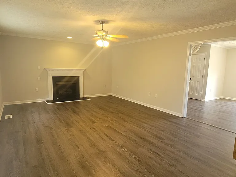 24 Cone Ct — Photo 2