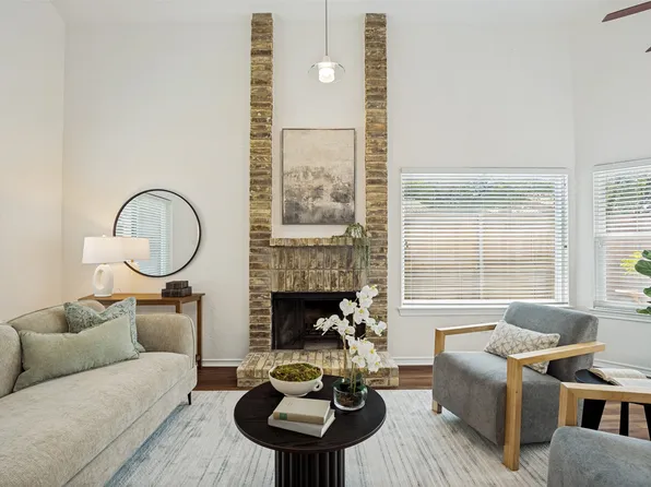 14151 Montfort Dr APT 252, Dallas, TX 75254