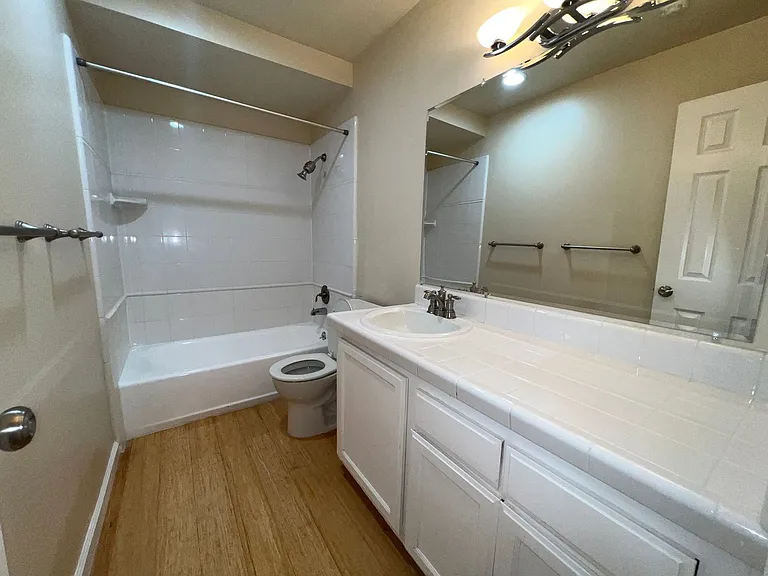1750 Halford Ave #114 — Photo 11