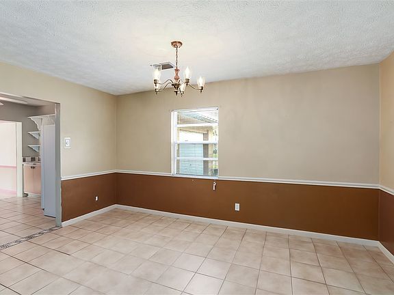 5th image of 602 Shore Dr