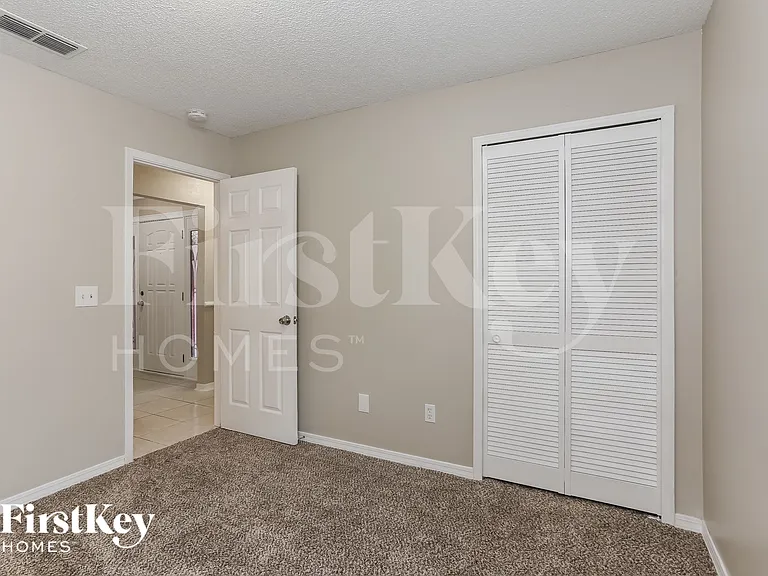 2343 Mindanao Dr — Photo 12
