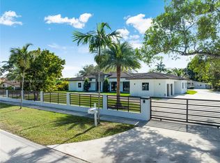 10398 SW 64th St, Miami, FL 33173