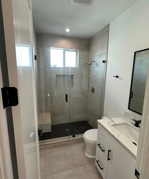 14247 Sylvan St #A — Photo 8