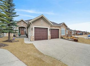 201 E Artesia Gate, Foothills County, AB T1S4K2