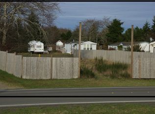 725 Edgewood Ave NE, Ocean Shores, WA 98569