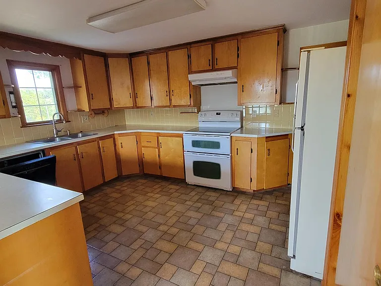 118 Meaderboro Rd — Photo 9