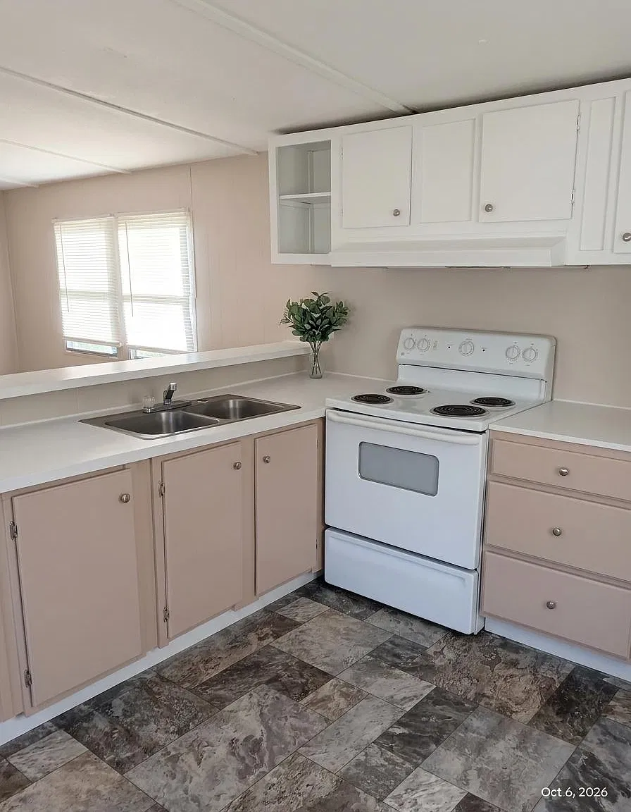 2 bed, 880 sqft, $850 — Photo 3